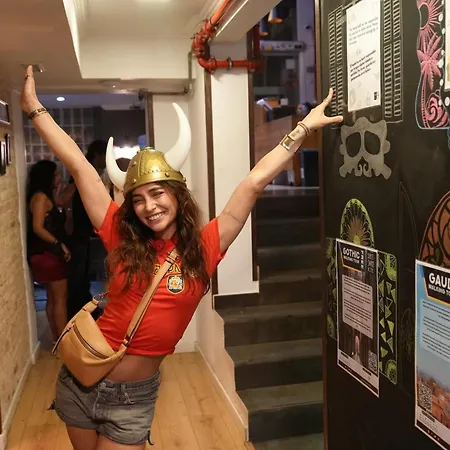 Black Swan Hostel Barcelona-3